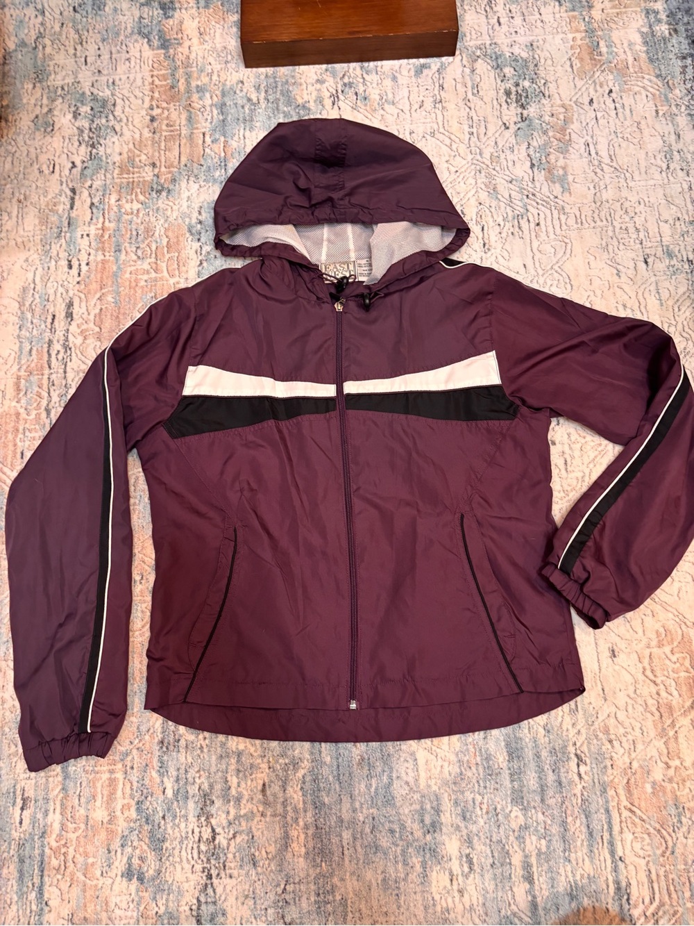 East West Women’s Hooded Windbreaker Jacket Size M  Vintage